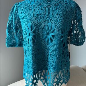 Pinky Turquoise Crochet Lace Top
